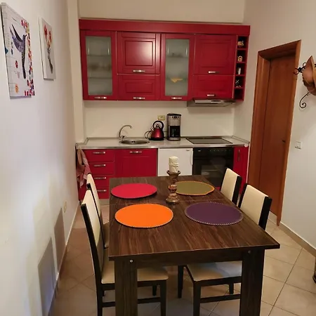 Little Pearl Apartman